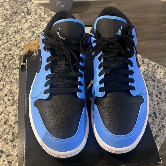 Air jordan 1 lows BABY BLUE - Picture 2 of 5